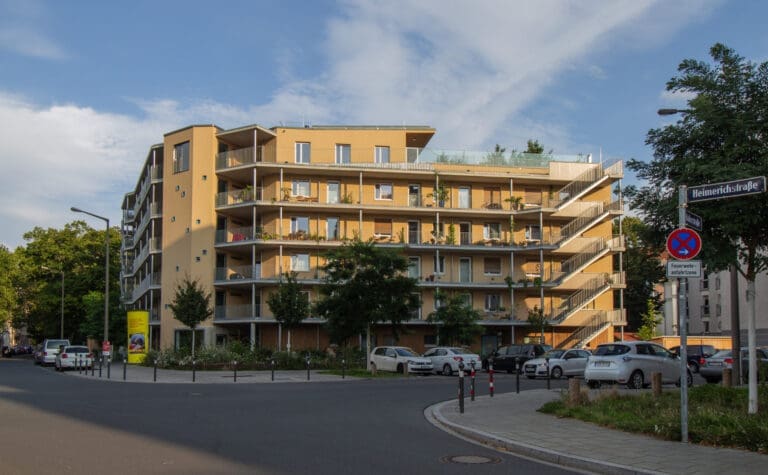 Foto Copyright AdihtamAida Bielingplatz 1 scaled 1 768x475